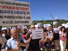 Manifestación de funcionarios frente a las Cortes