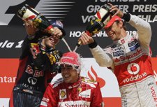 Fernando Alonso Sebastian Vettel Mark Webber podio