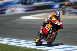 Pedrosa manda en los libres por delante de Lorenzo y Stoner