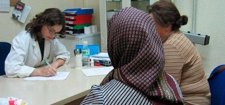 Los inmigrantes irregulares de Madrid deberán firmar su factura por la asistencia sanitaria antes de abandonar el centro
