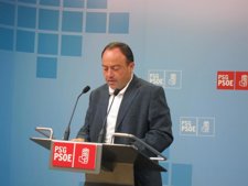 El PSdeG denuncia un aumento de las listas de espera y que hay 3.600 gallegos más esperando una operación que en 2009