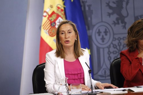 Fomento "trabaja" para que las "grandes infraestructuras" continúen su ejecución