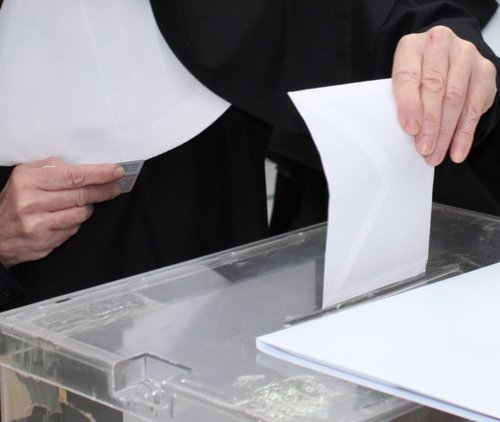 La participación en Galicia fue del 63,6%, casi un punto menos que en 2009