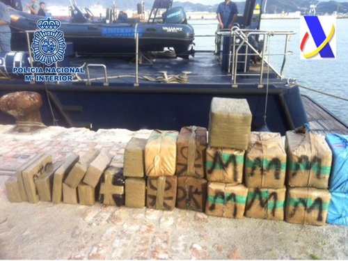 Interceptados 730 kilos de hachís en la costa de Motril