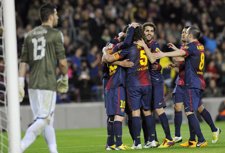 El FC Barcelona golea al Espanyol