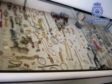 Algunas de las joyas intervenidas en la operación 'Azabache'