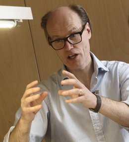 El director de Arte de la BBC Will Gompertz