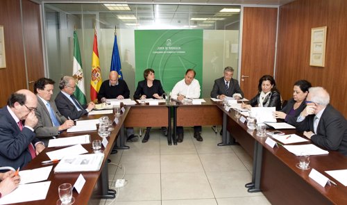Reunión de la Consejería de Fomento y Vivienda y las autoridades portuarias.