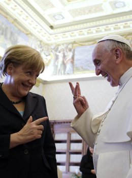 Foto: Merkel aboga por una mayor regulación de los mercados  (REUTERS)