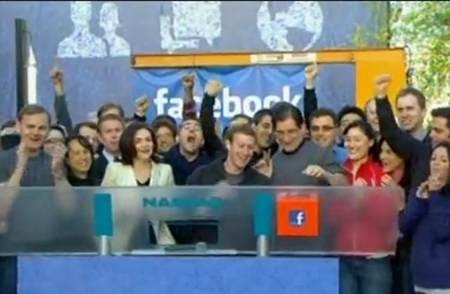 Foto: Facebook cumple un año desde su salida a bolsa (FB)