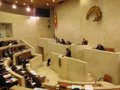 Foto: Valdecilla, aborto, listas de espera e inversiones ferroviarias, este martes a debate (EUROPA PRESS)