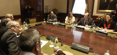 Foto: Rubalcaba y sindicatos intercambian sus propuestas para salir de la crisis (EUROPA PRESS)