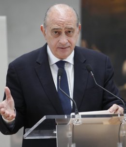 Foto: Fernández Díaz niega que Interior sea un "caos"  (EUROPA PRESS)