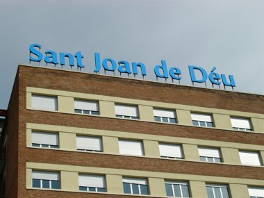 Foto: Una mujer sin ovarios da a luz gracias a un autotrasplante (HOSPITAL SANT JOAN DE DÉU)