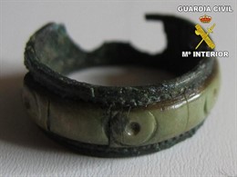 Una de las piezas encontradas en el almacén