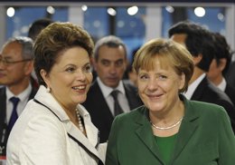 Foto: Merkel y Rousseff, las mujeres más poderosas del mundo, según 'Forbes' (DYLAN MARTINEZ / REUTERS)