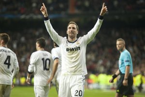 La Juventus negocia en Madrid el fichaje de Higuaín