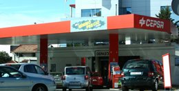 Foto: Gasolina y gasóleo prosiguen su tendencia alcista y suben hasta un 0,5% esta semana (EUROPA PRESS)
