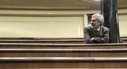 Foto: Llamazares cree que Aznar hace una "oposición ficticia" en el PP para evitar la "hemorragia" del electorado de derechas (EUROPA PRESS)