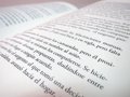 Foto: La escritora Ana Cañil presenta su última novela en Pina (EUROPA PRESS)