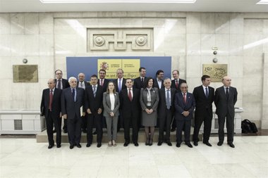 Foto: Aena acuerda con aerolíneas y patronales aéreas rebajar en cuatro puntos las tarifas aéreas (EUROPA PRESS)