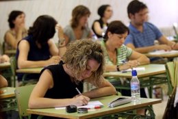Foto: Educación recibe 7.305 solicitudes de aspirantes a las oposiciones para cubrir 300 plazas de docentes (CONSELLERIA EDUCACIÓN)