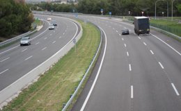 Foto: Fomento licita obras de conservación en carreteras por casi 200 millones (EUROPA PRESS)