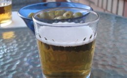 Foto: El consumo moderado de cerveza puede mejorar la función cardiaca global tras sufrir un infarto (EUROPA PRESS)
