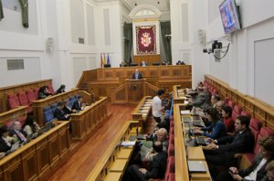 El presidente de las Cortes de C-LM asegura que reducción de diputados en la región es una media "justa y necesaria"
