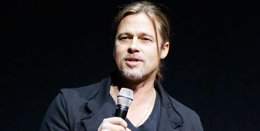 Foto: Aparición sorpresa de Brad Pitt en un pase de World War Z (GETTY)