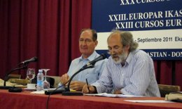 Foto: Foro Social hará recomendaciones al Gobierno, por un lado, y a presos y ETA por otro, para desbloquear el proceso de paz (EUROPA PRESS)
