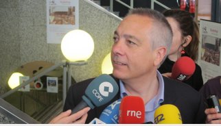 AV.- Navarro (PSC) assegura que "cada vegada hi ha més federalistes"