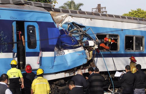 Choque de trenes en Buenos Aires con muertos