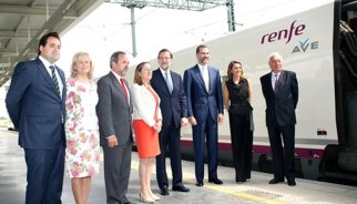 Rajoy vol que el Corredor Mediterrani vertebri l'economia