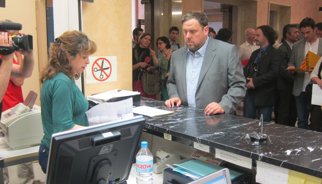 Junqueras entrega la declaració a l'Agència Tributària catalana