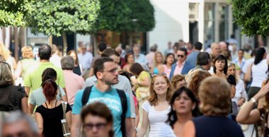 Foto: La renta per cápita de España siguió cayendo en 2012  (EUROPA PRESS)