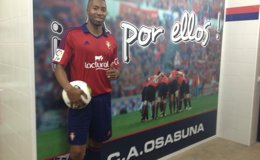 Foto: Loties (Osasuna): "Tenía ofertas para ir a Inglaterra, pero la liga española es la que más me apetecía" (CA OSASUNA)