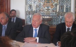 Foto: Margallo cree que la UE debería reconsiderar el envío de armas a Siria tras el acuerdo del G-8 (EUROPA PRESS)