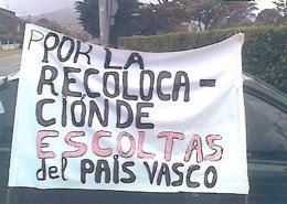 Pancarta usada por los escoltas