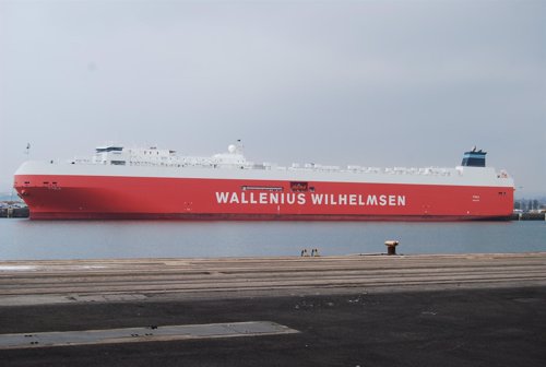Mayor barco ro-ro de todo el mundo en Santander