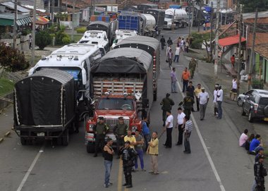 Foto: Se elevan a 61 los detenidos en Colombia en paro agrícola, ganadero y de transporte (REUTERS)