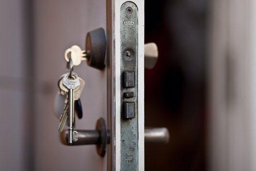 Llaves en la puerta