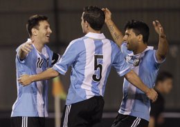 Foto: Argentina golea a Paraguay (5-2) y asegura su pase al Mundial (REUTERS)