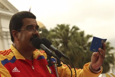 Foto: Maduro decreta el inicio de la Navidad y dice que así se evitarán actos de "violencia" (REUTERS)
