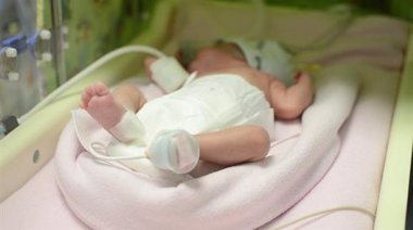 Foto: Una mujer con muerte cerebral da a luz a un bebé sano y salva la vida de otras cuatro personas (OEC DE)