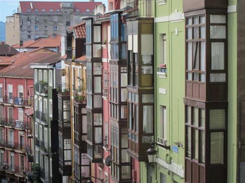 Las hipotecas sobre viviendas caen otro 30,9% en septiembre