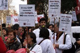 Médicos de Catalunya se manifiestan