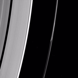 Anomalía en el anillo F de Saturno