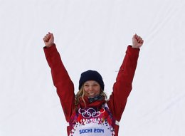 Foto: La canadiense Dara Howell, oro en esquí 'slopestyle' (REUTERS)