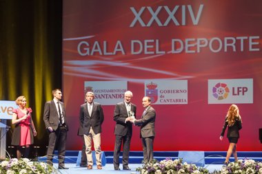 Foto: La AEPD premia a los mejores deportistas de 2013 (GOBIERNO)